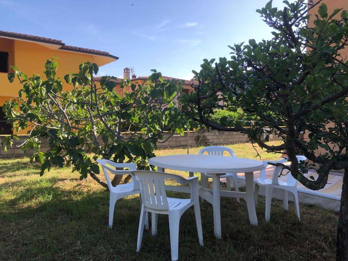 Private Apartment With Garden Cannigione Luaran gambar