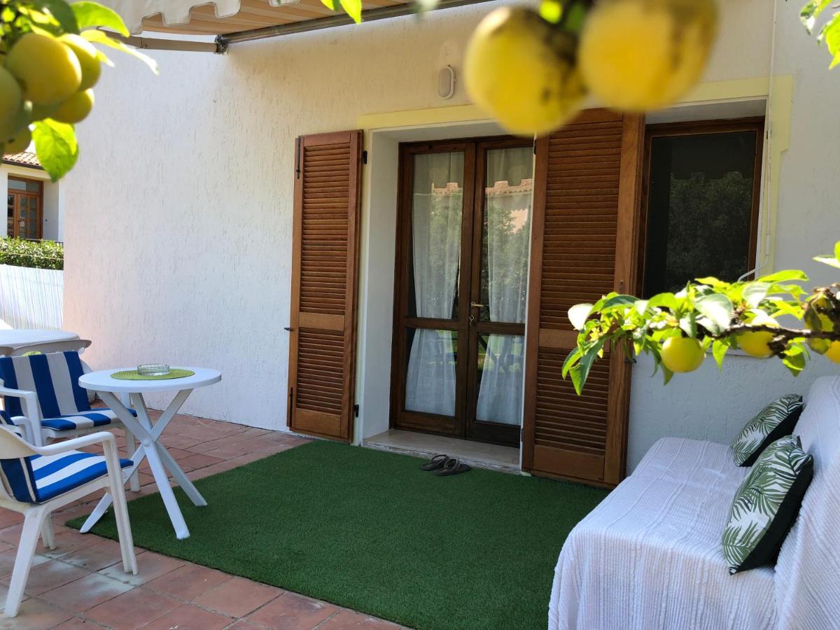 Private Apartment With Garden Cannigione Luaran gambar