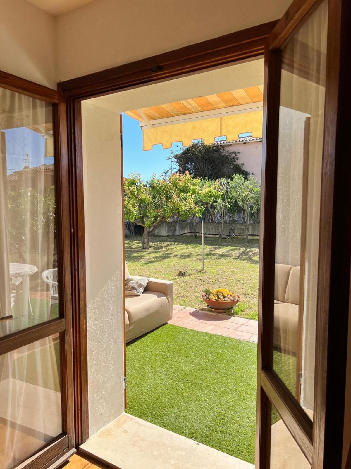 Private Apartment With Garden Cannigione Luaran gambar