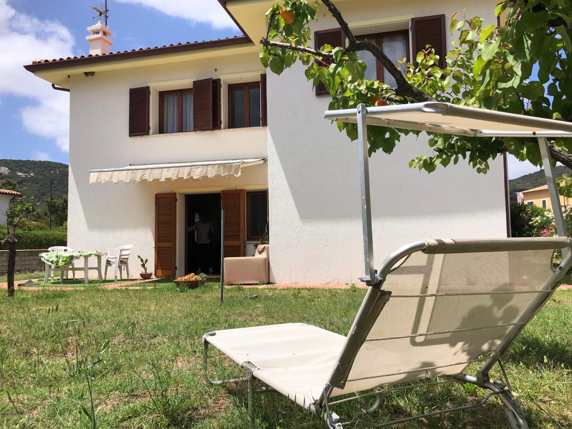 Private Apartment With Garden Cannigione Luaran gambar